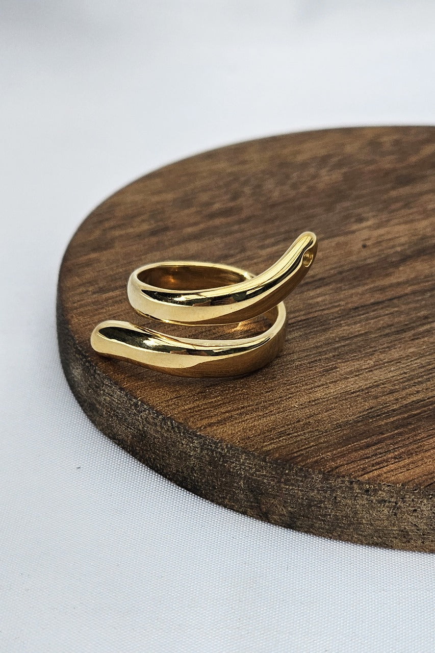 Gold twist