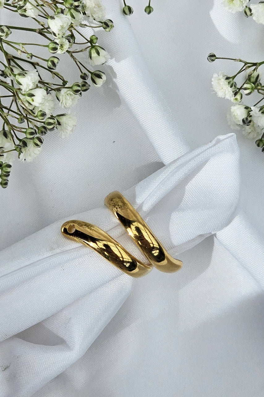 Gold twist