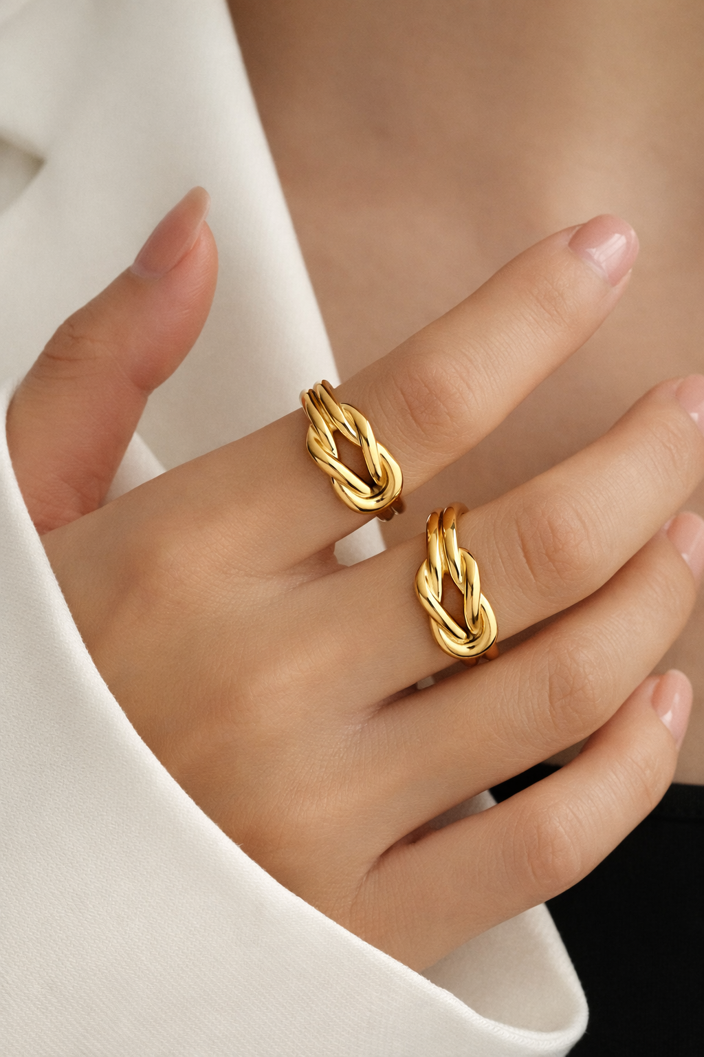 Interlinked ring